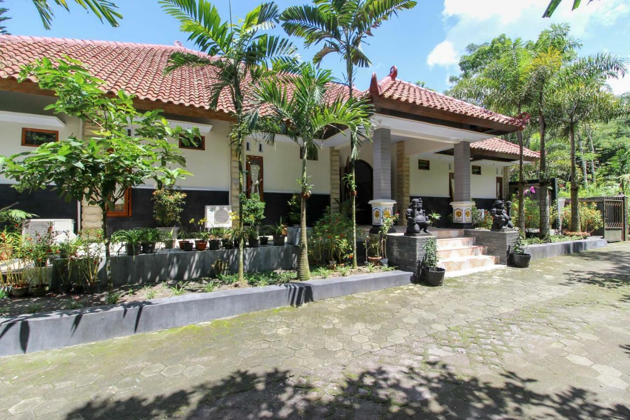 Reddoorz Near Museum Gunung Merapi Kaliurang Eksteriør billede